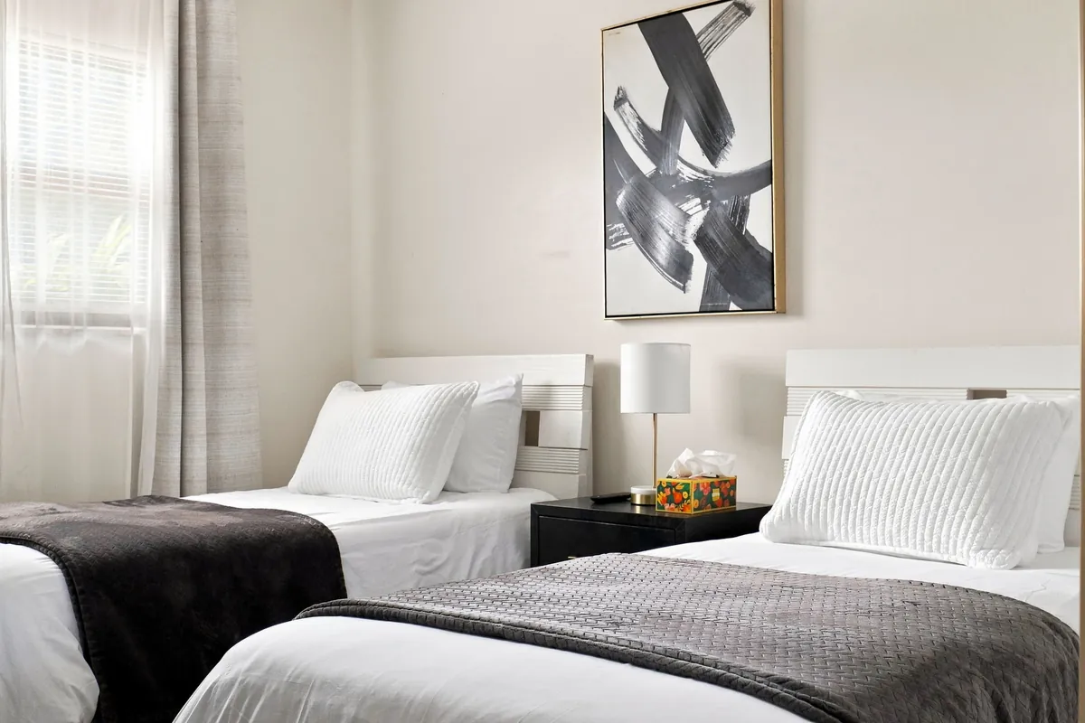 Family bedroom with two twin beds